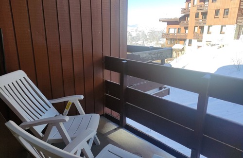 Plagne 1800 Apartment | Cozy apartment with balcony, pool and optional parking in Plagne 1800