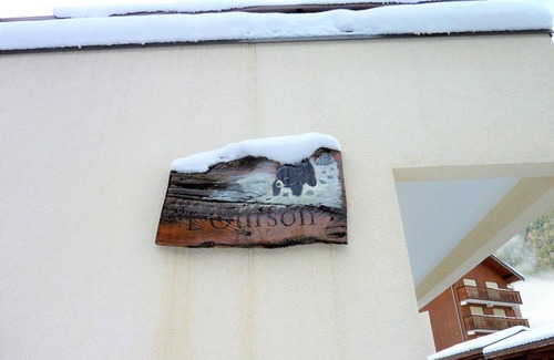 Saint-Jean-dʼAulps Apartment | Cozy apartment for 6 near slopes with balcony, ski locker and covered parking