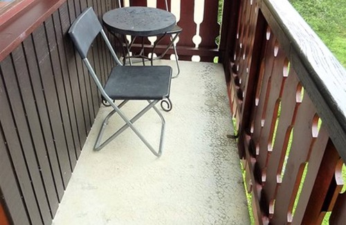 Saint-Jean-dʼAulps Apartment | Cozy apartment 50m from slopes, 2 rooms, sleeps 4