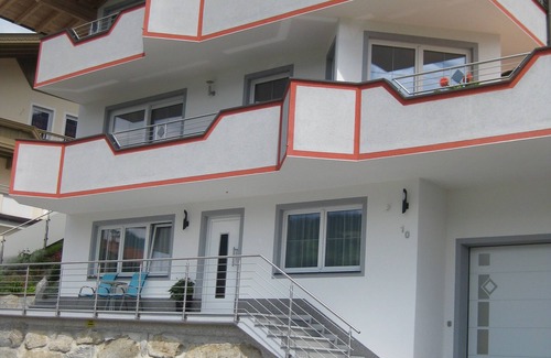 Holdernach Apartment | Cozy apartment with panorama over the beautiful Zillertal