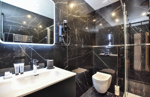 Faubourg-du-Roule Apartment | Cozy apartment - 2BR/7P - Arc de Triomphe