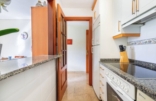 Torremolinos Apartment | Cozy Apartment Colina del Bajondillo with Wi-Fi, Pool
