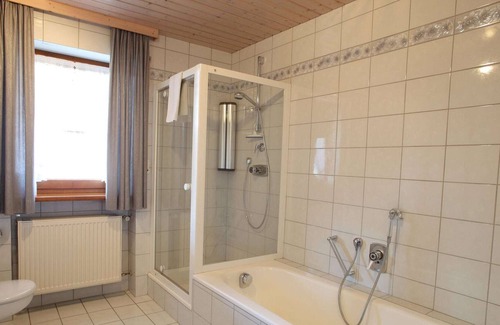 Ruhmannsfelden Apartment | Cozy Apartment in Ruhmannsfelden with Swimming pool