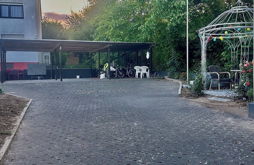 Friedrichsdorf Apartment | Cozy apartment for single person in 5 minutes from Friedrichsdorf train station