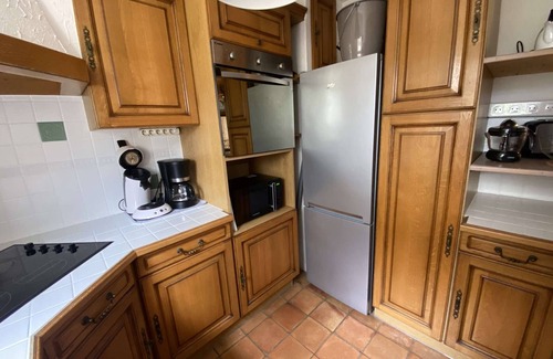 Eaux-Bonnes Apartment | Cozy Apartment for 4, 2 Sleeping Areas, Calm Location in Eaux-Bonnes