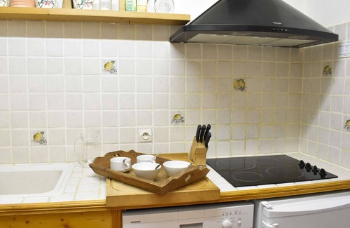 Meribel Centre Apartment | Cozy apartment for 5, central Méribel, south-facing balcony, divided living area, ski locker