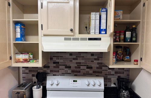 Bonanza Condo | Cozy Apartment for up to 5