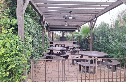 Bonanza Condo | Cozy Apartment for up to 5