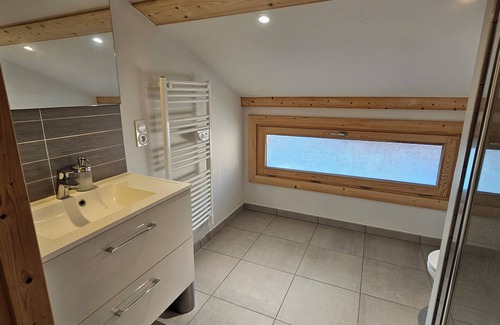 Bons-en-Chablais Apartment | Cozy apartment near train station, with balcony on quiet street