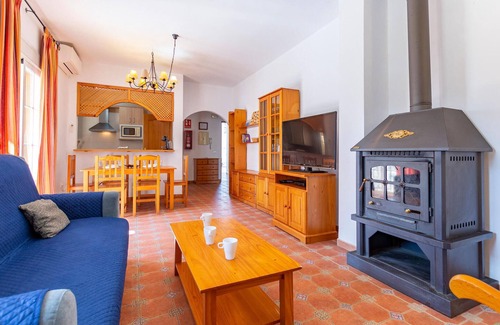 Alcaucin Apartment | Cozy apartment in Alcaucín with WiFi