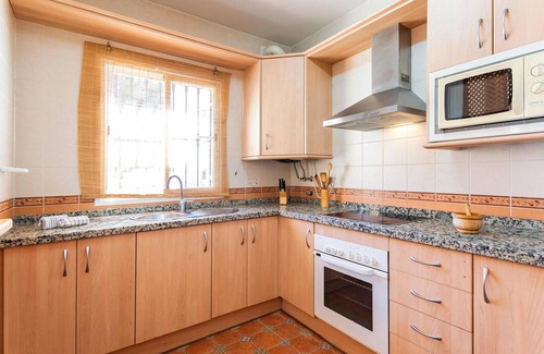 Alcaucin Apartment | Cozy apartment in Alcaucín with WiFi