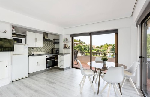 Betlem de Marina Apartment | Cozy apartment in Betlem with pool, Apartamento Betlem