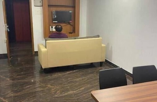 Dindigul House | Cozy apartment in charming Dindigul with AC/Mymoon service apartment