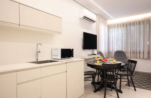 Tel Aviv City Center Apartment | Cozy Apartment in the Heart of Tel Aviv