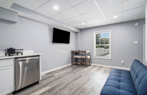 Lilburn Apartment | Cozy Apartment in Lilburn - Unit A + Unit C