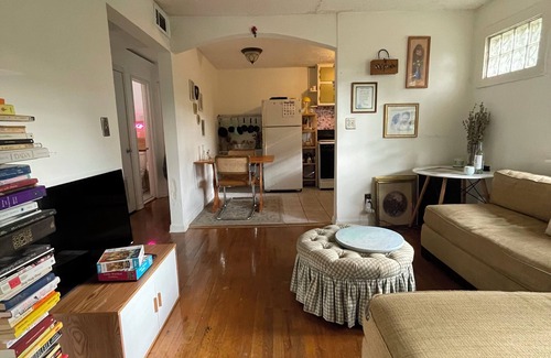 Poncey-Highland Apartment | Cozy apartment in Midtown!