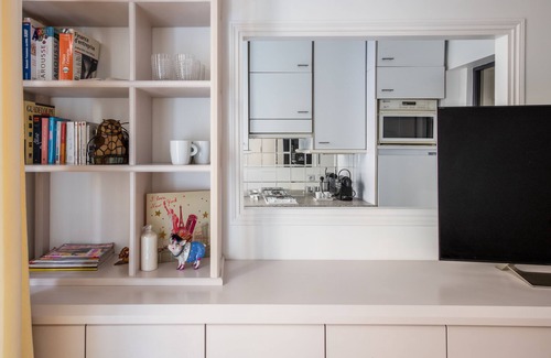 12th Arrondissement Apartment | Cozy apartment in Nation-Picpus neighborhood