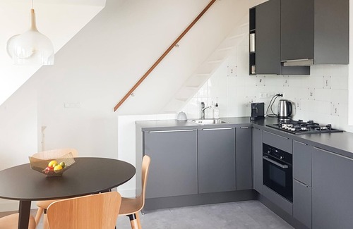 Offingawier Apartment | Cozy apartment in Offingawier