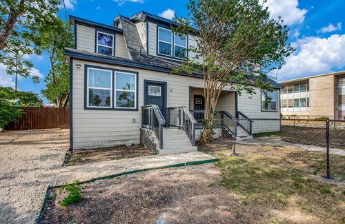 Highland Park Apartment | Cozy Apartment in The Heart of San Antonio