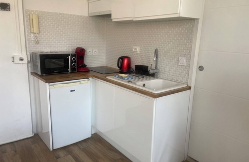 Honfleur Apartment | Cozy apartment, in the heart of the city, near parking, port, public garden