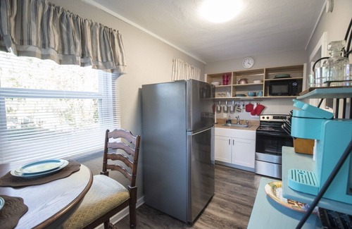 St. Marys Apartment | Cozy apartment in the midst of historic downtown St Marys
