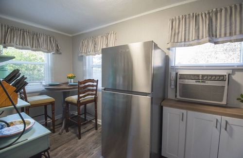 St. Marys Apartment | Cozy apartment in the midst of historic downtown St Marys