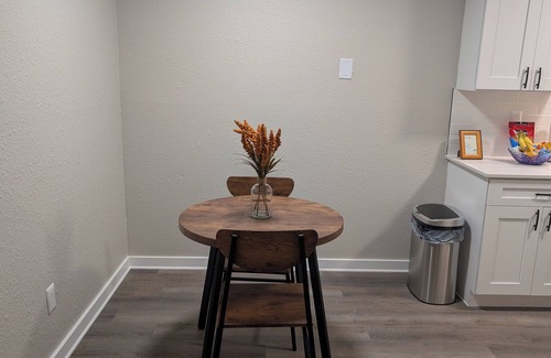 Oklahoma City Apartment | Cozy apartment in charming Oklahoma City with AC, WiFi