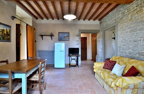 Vicchio Apartment | Cozy Apartment In VILLA- with Swimming pool &Garden!