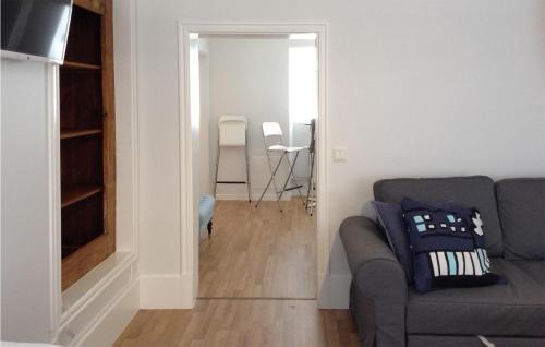 Innerstaden Apartment | Cozy Apartment In Visby With Kitchen