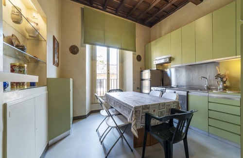 Rione VIII Sant'Eustachio Apartment | Cozy apartment located on the fourth floor of a building with a lift not suitable for the disabled. At the entrance there are two steps, as well as inside the apartment.It comfortably accommodates 3 people in 65 square meters.We are located in the heart