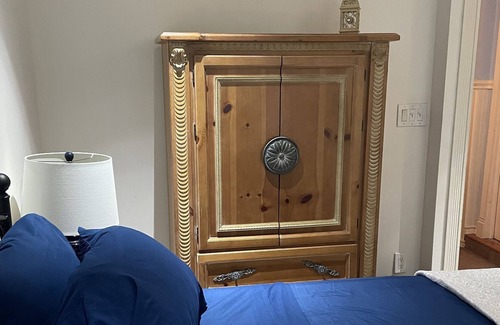 Medford Apartment | Cozy apartment located 20 minutes from Jake 58/Port Jefferson/Patchogue/Wineries