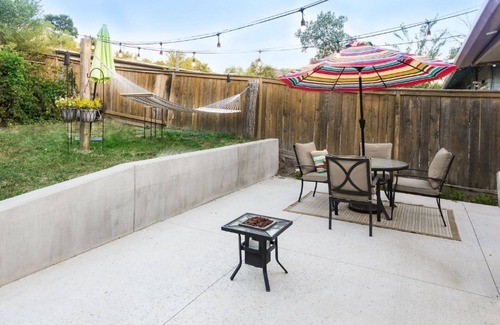 Rapid City House | Cozy Apartment Minutes from Downtown