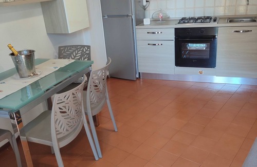 Pisa Apartment | Cozy apartment Near airport, Tower, hospital, pets allowed