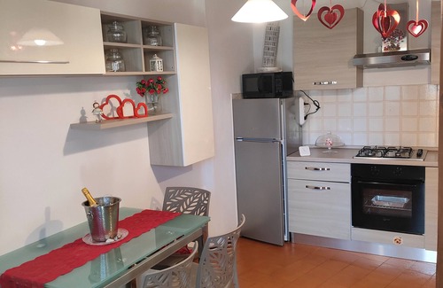 Pisa Apartment | Cozy apartment Near airport, Tower, hospital, pets allowed