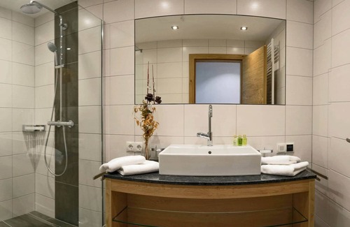 Burgstall Apartment | Cozy Apartment near Ski Area in Mayrhofen