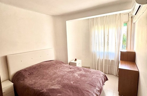 Sant Adria de Besos Apartment | Cozy apartment near of the sea
