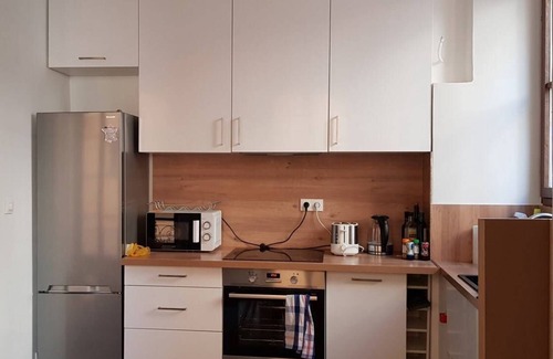 Jean-Medecin Apartment | Cozy apartment - nice hypercentre - 5 min from the sea - 3 bedrooms - 7 sleeps