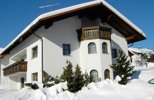 Neuschoenau Apartment | Cozy apartment on a quiet south-facing slope in close proximity to nature