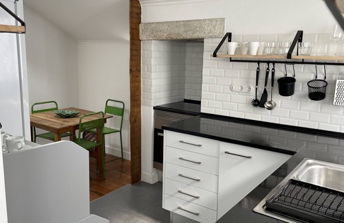 Sao Jose Apartment | Cozy Apartment, Refurbished but Keeping the Ancient Style of old Lisbon