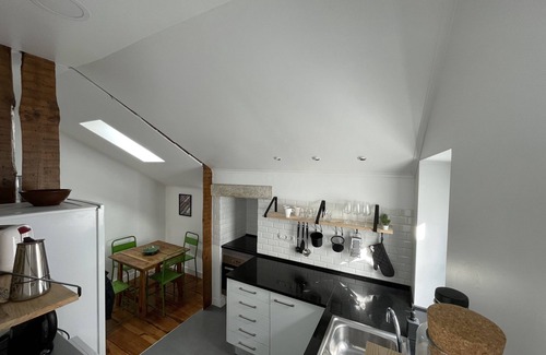 Sao Jose Apartment | Cozy Apartment, Refurbished but Keeping the Ancient Style of old Lisbon