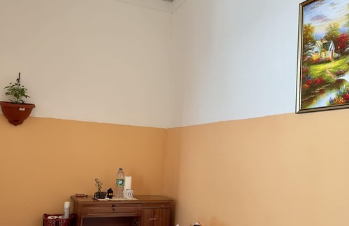 Luanda Apartment | Cozy Apartment with a Beautiful Balcony Near KFC