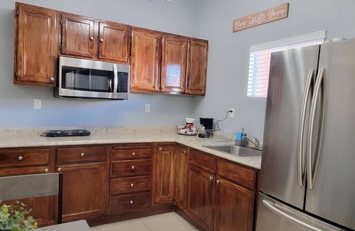 Centennial Hills Apartment | Cozy apartment with free parking, WiFi and laundry