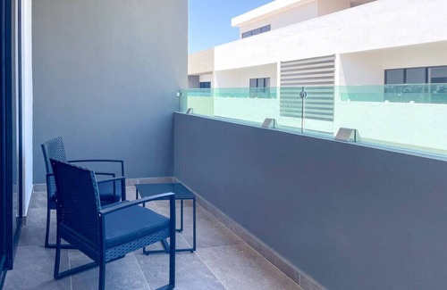 Villa Marina Apartment | Cozy apartment with pools near the beach