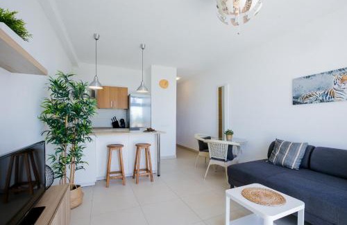 San Eugenio Apartment | Cozy apartment with seaview and parking