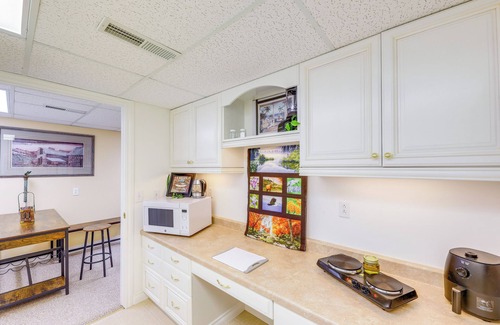 Libby Apartment | Cozy Apt in Libby: Lake Access On-Site!
