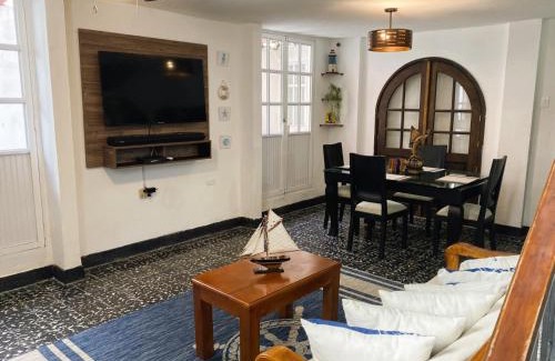 Manga Apartment | Cozy apt. on Manga Bay Blvd. (Apto. Bahia manga)