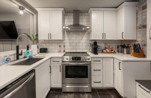 Ludlow Apartment | Cozy Artist's Studio in Beautiful Historic Ludlow
