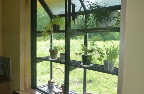 Newfield Cottage | Cozy, Artistic Retreat Surrounded By Waterfalls, Orchards And Gardens