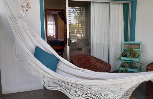 Windhoek Central Apartment | Cozy arty apartment in walking distance of CBD