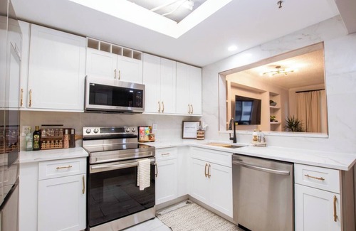 Atlantic City Condo | cozy Atlantic city boardwalk serene oasis